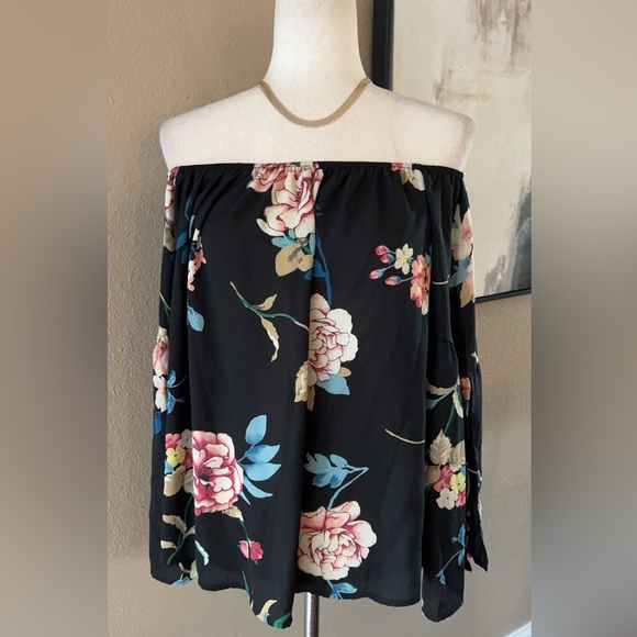 Peach Love floral print off the shoulder blouse - Picture 3 of 6